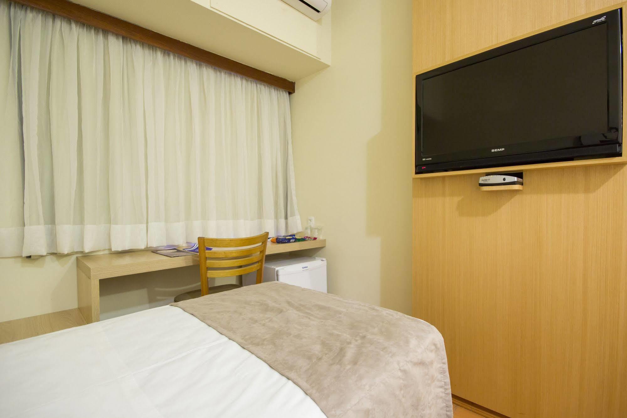 Hotel Crystal Londrina Exteriér fotografie